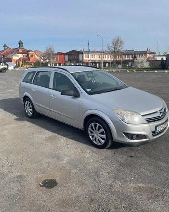 Opel Astra cena 10490 przebieg: 203368, rok produkcji 2007 z Szczecin małe 67